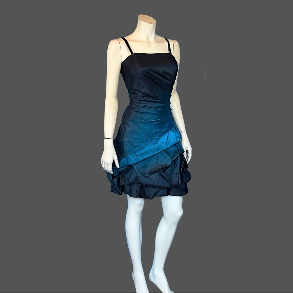 Y2K OMBRÉ Jump ApparelBlue & Black Ruched Bubble Skirt Party Dress / M